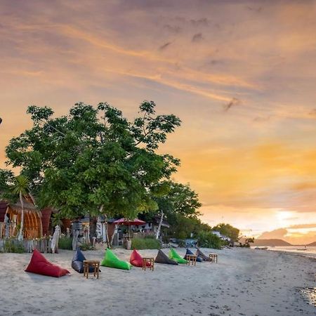 Santen Beach Bungalows Ped Kültér fotó