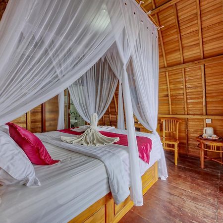 Santen Beach Bungalows Ped Kültér fotó