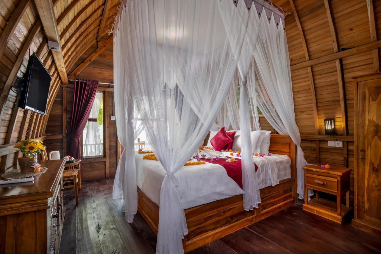 Santen Beach Bungalows Ped Kültér fotó