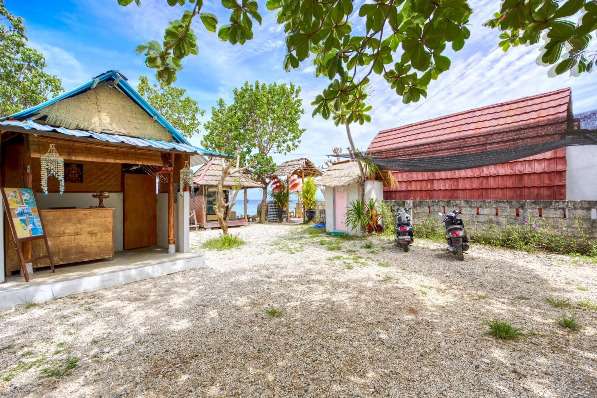 Santen Beach Bungalows Ped Kültér fotó