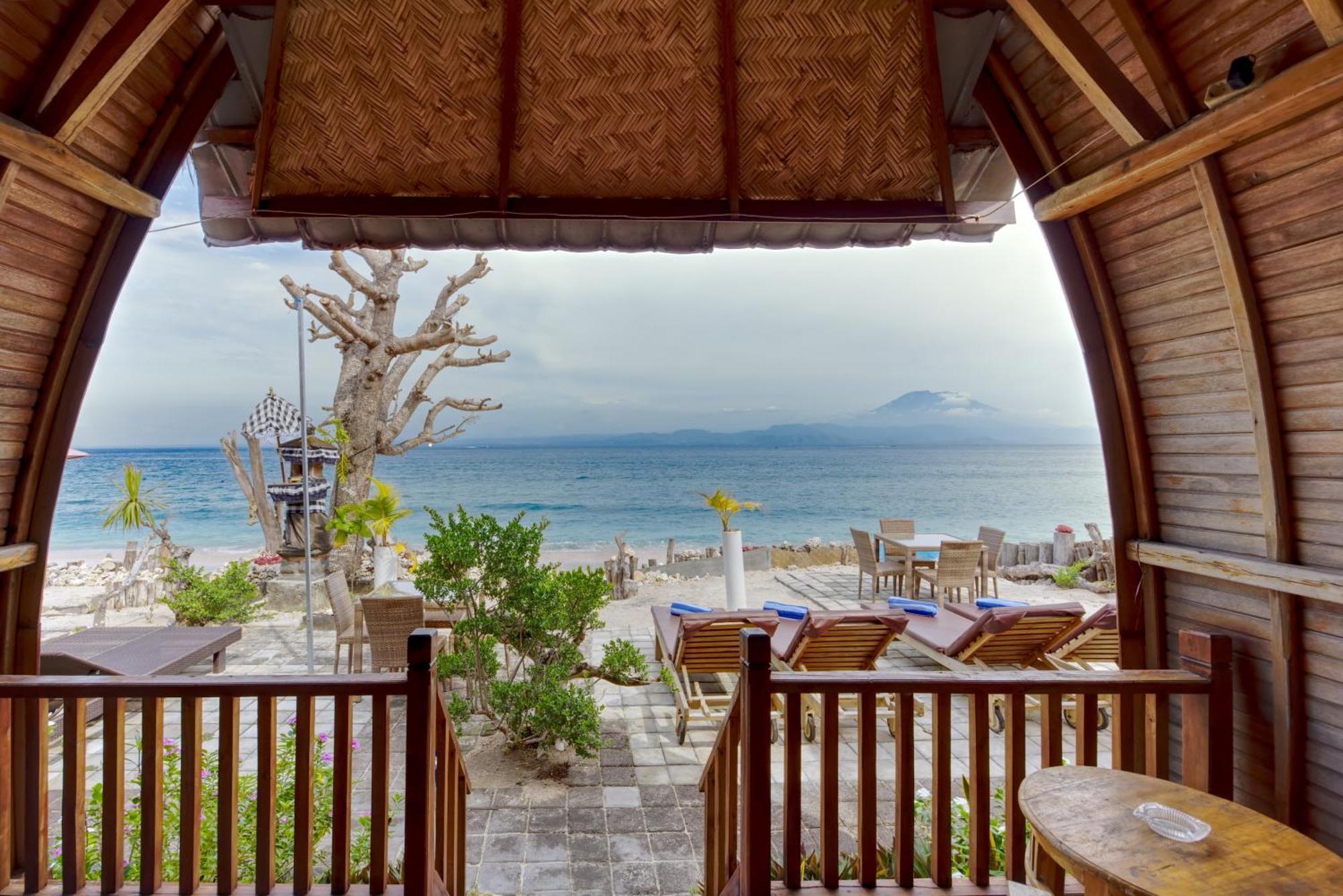 Santen Beach Bungalows Ped Kültér fotó